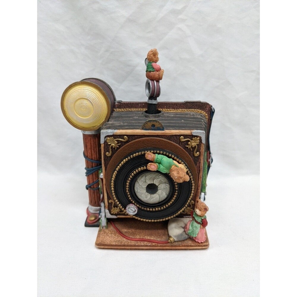 Kingsgate Corp My Favorite Things Camera And Bears Music Box